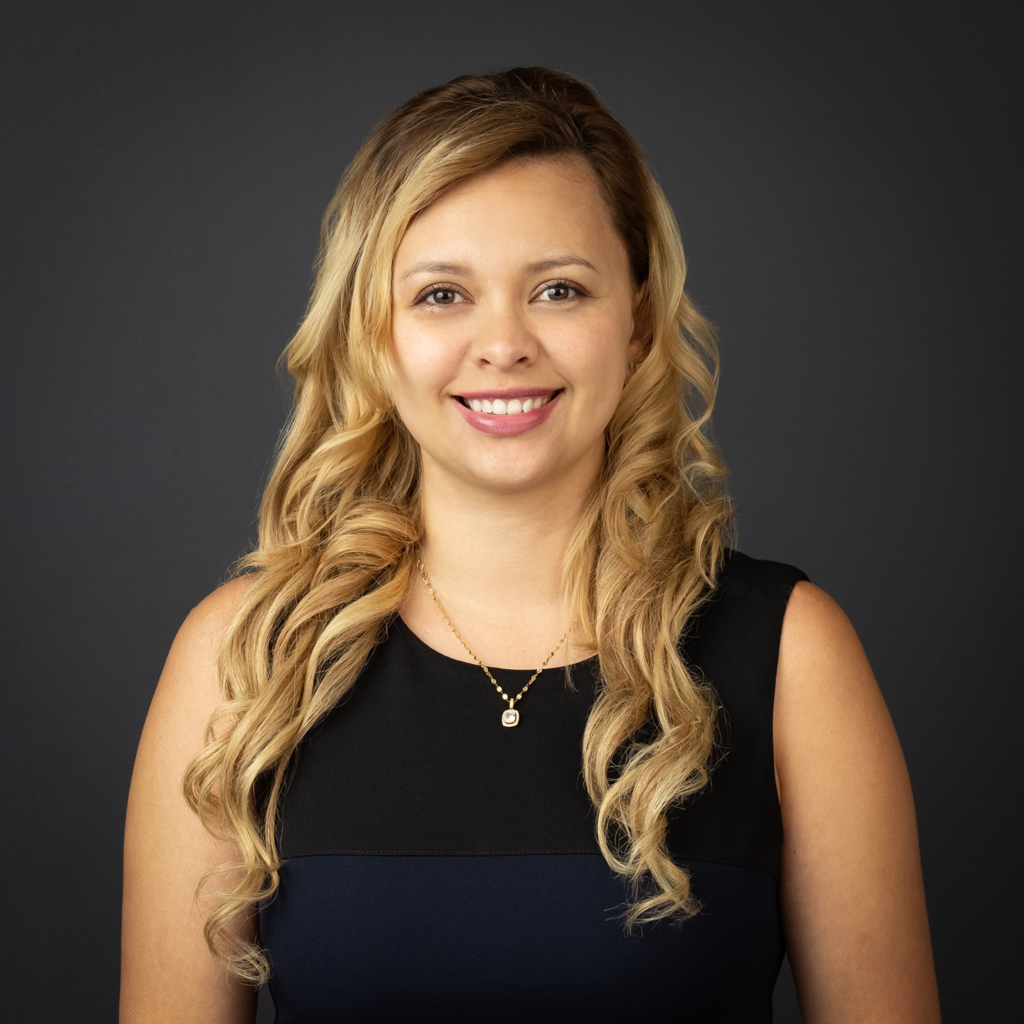 Isahi Peña, Mortgage Loan Officer